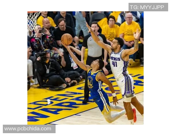 今日勇士对阵国王精彩直播全程回顾与赛后分析尽在这里 今日勇士对阵国王精彩直播全程回顾与赛后分析尽在这里