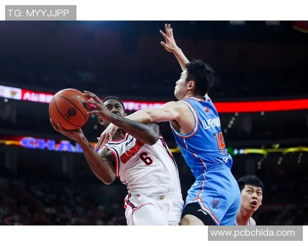 2016年东莞与山东高速篮球对决回顾及精彩瞬间分析